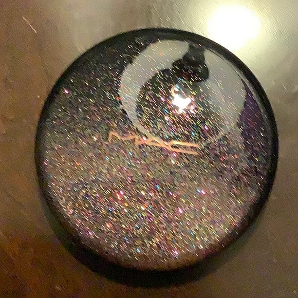 Mac Opalescent Powder Rising Star - Picture 4 of 6